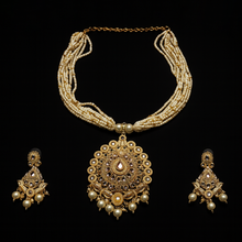 Traditional Kundan Pearl Necklace Set – with Earrings