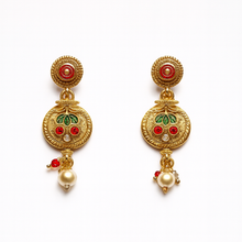 Traditional Gold Finish Kundan Pearl Bridal Necklace Set with Tassel Dori